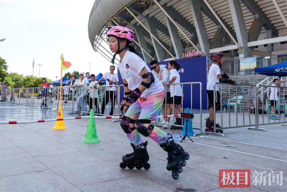 来源, 篮球, 开幕式正式